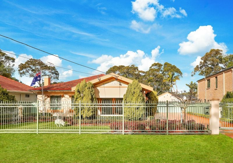 20 Telopea Avenue CARINGBAH SOUTH 2229