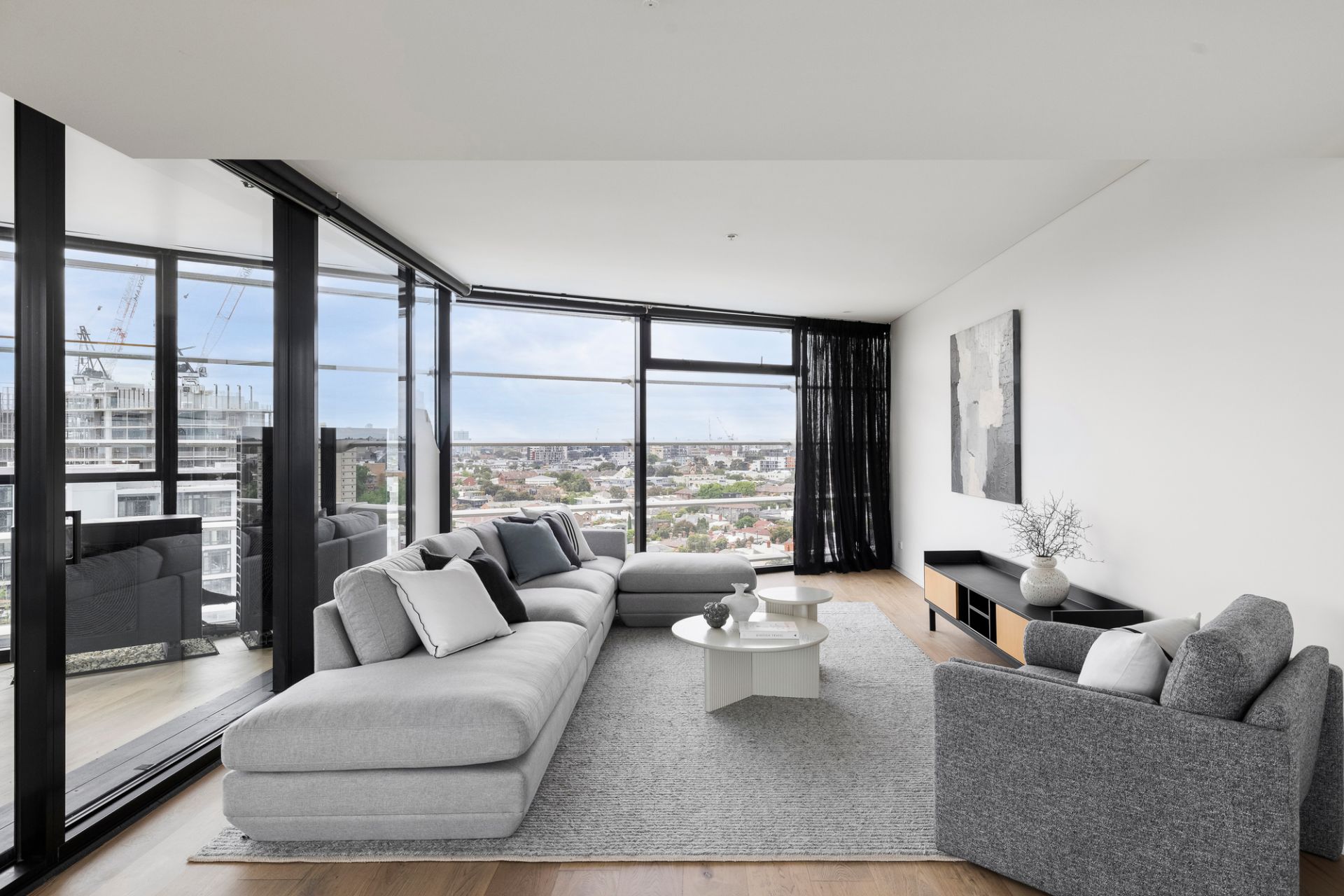 12A/635 St Kilda Road, Melbourne, Melbourne - Thumbnail 2