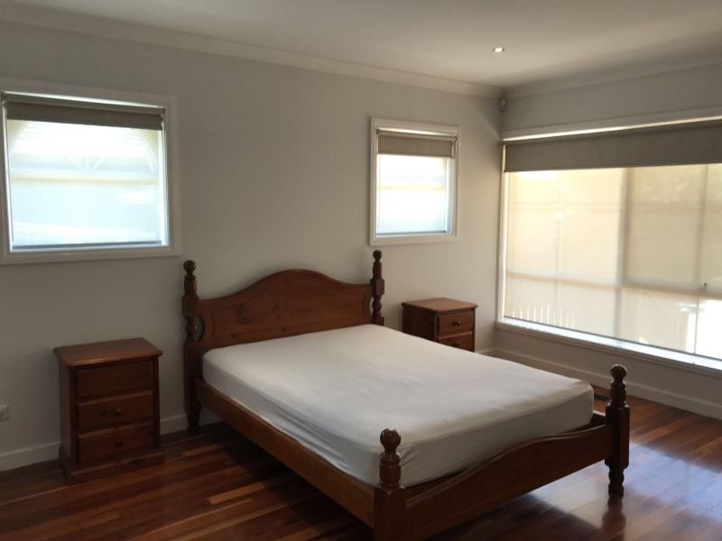 155 Mahoneys Road, Reservoir