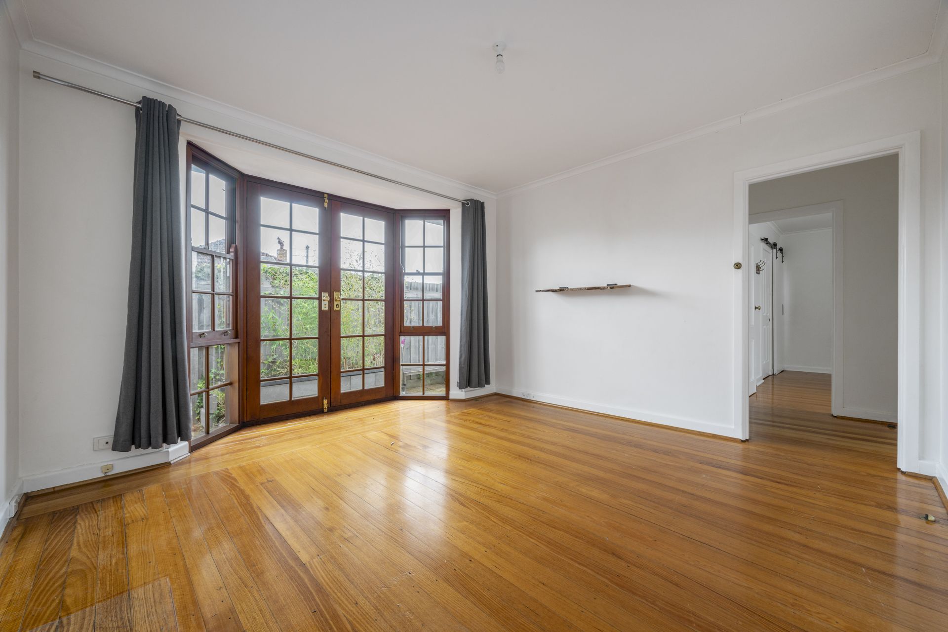 Secluded One-Bedroom Villa in the Heart of Thornbury