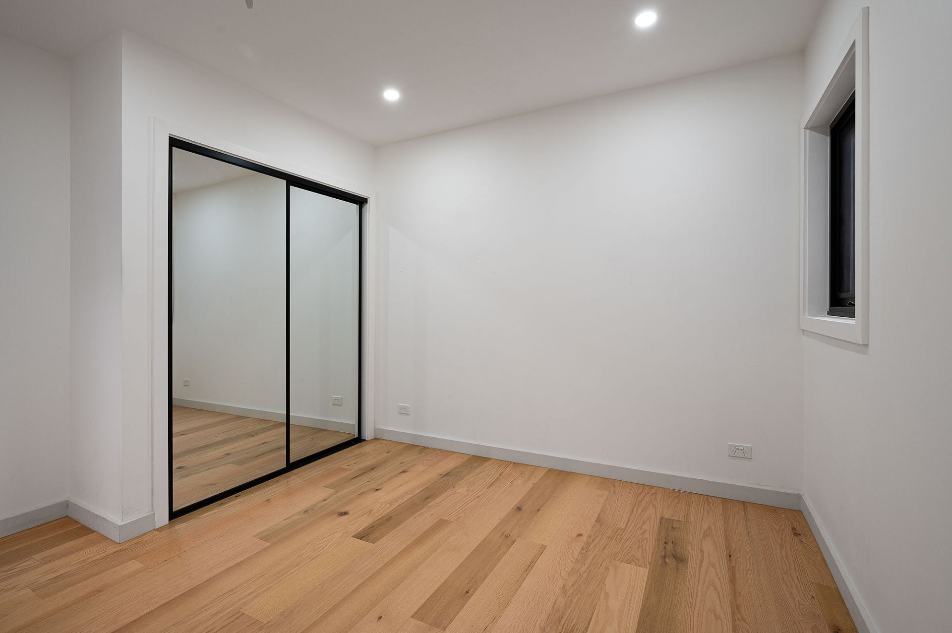Newly Built Brunswick West Townhouse: Your Urban Oasis Awaits!.