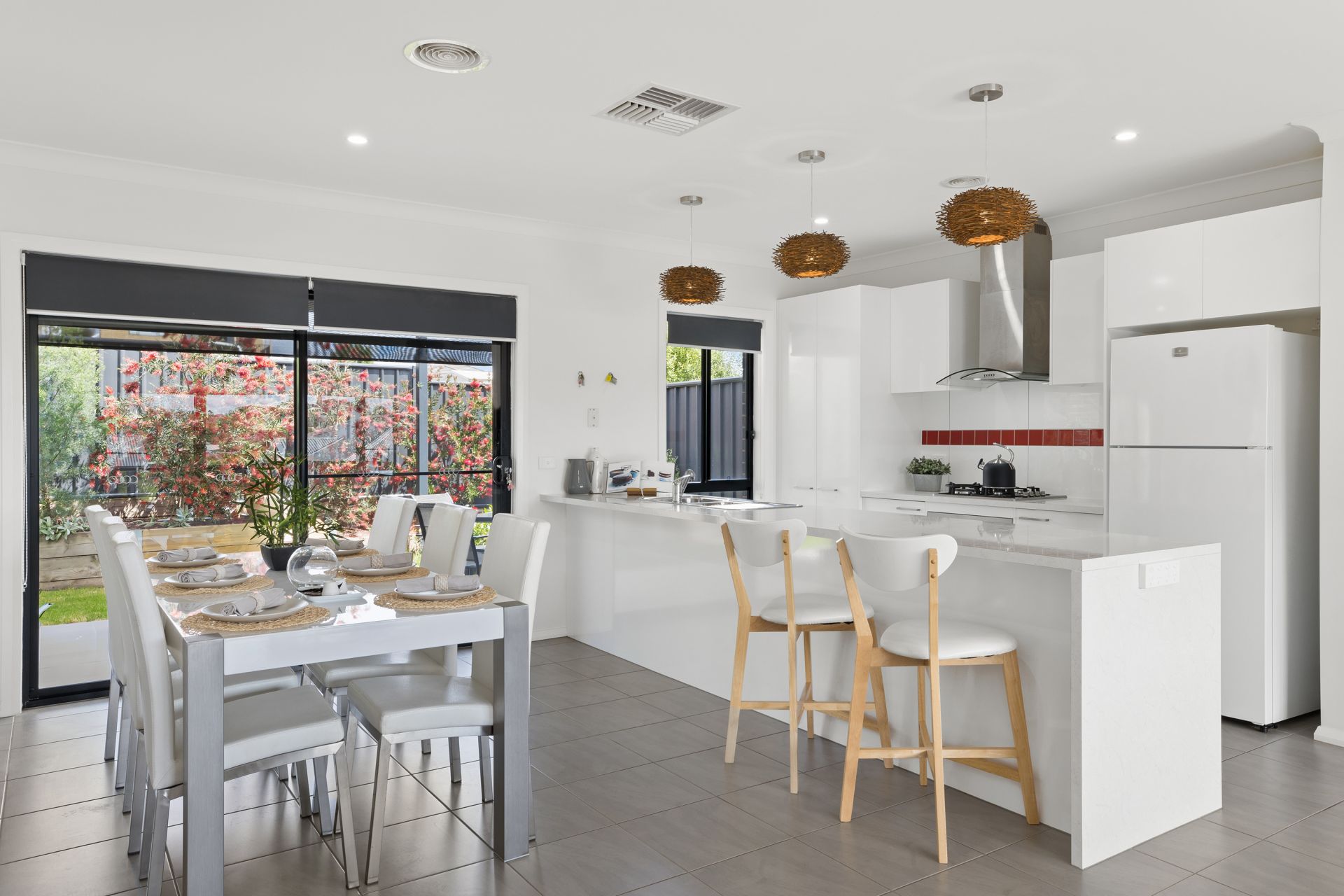 2/96B MacKenzie Street, Golden Square, Golden Square, Golden Square - Thumbnail 6