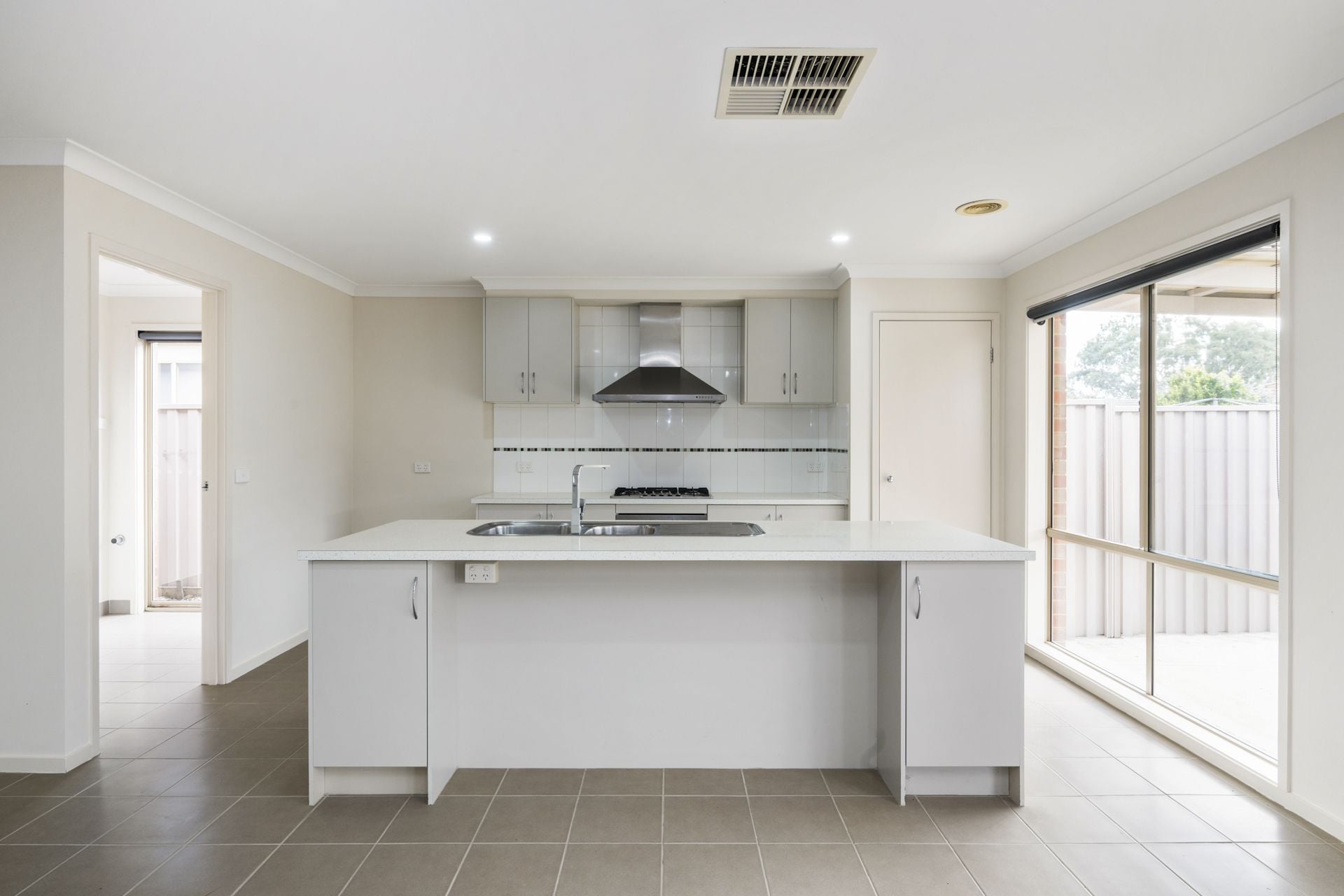 STYLISH HOME IN A PRIME LOCATION