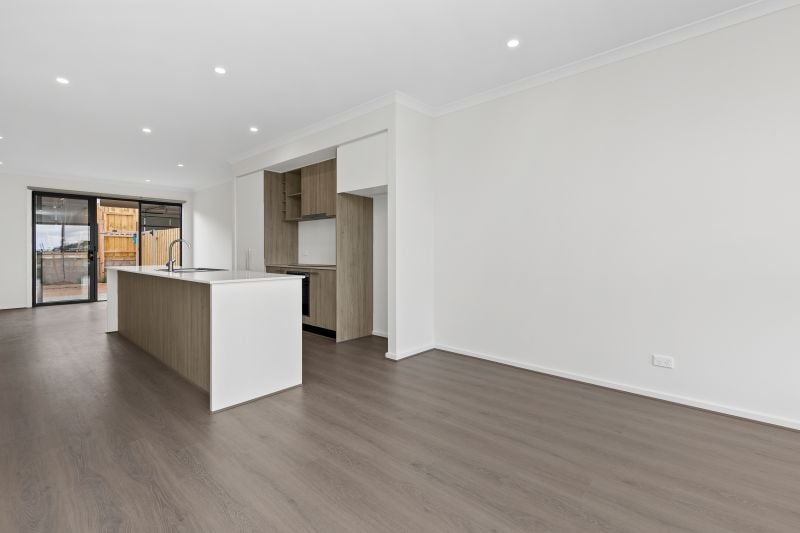 10 Tarlo Walk, Wollert