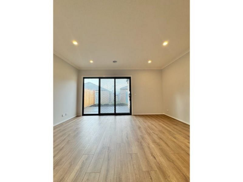 11 Giardino Street CLYDE VIC, Clyde - Thumbnail 6