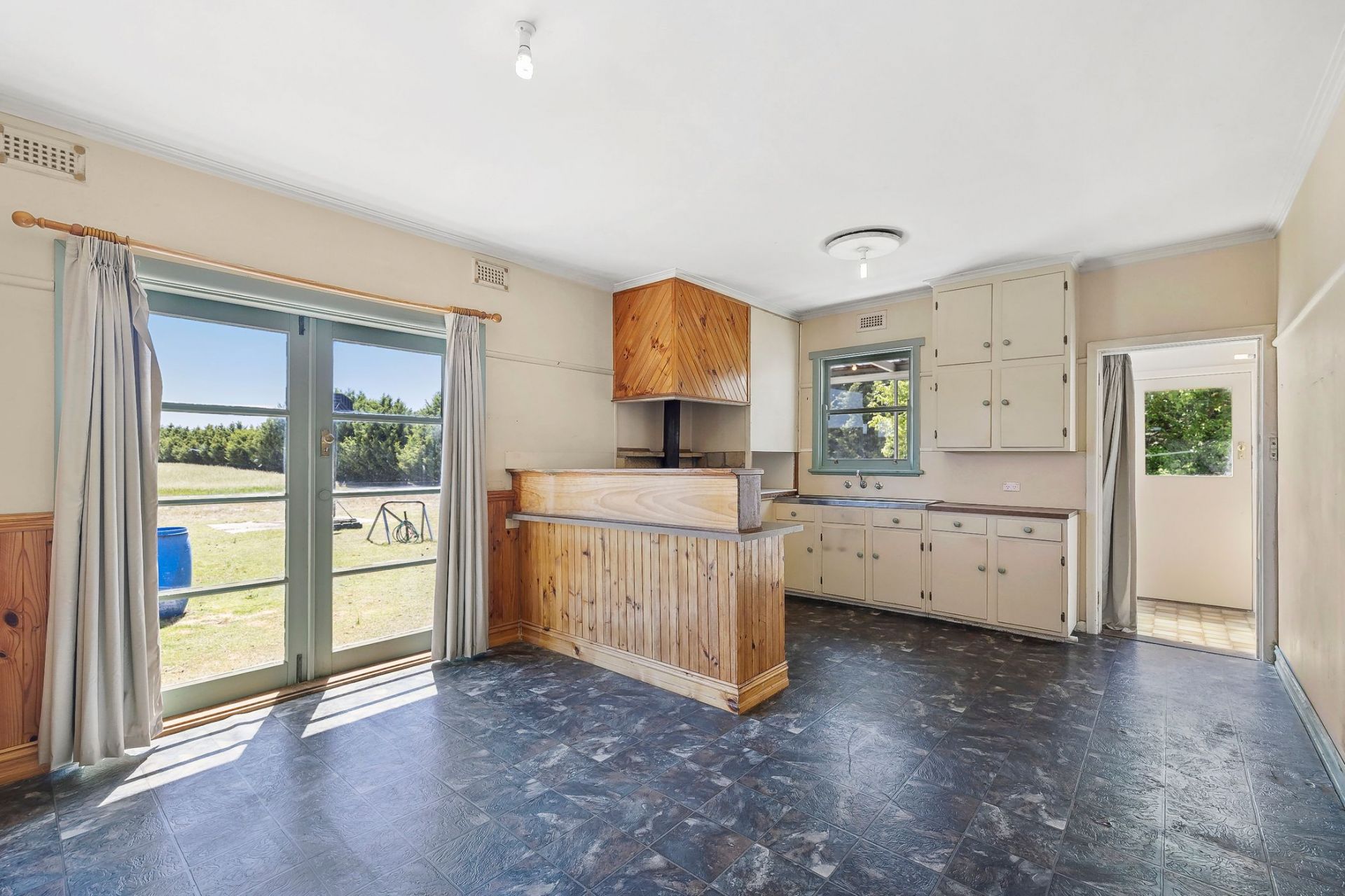 94 Smiths Lane, Trawalla, Trawalla - Thumbnail 6
