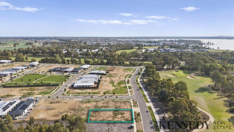 193 Peter Thomson Circuit Yarrawonga VIC, Yarrawonga - Thumbnail 3