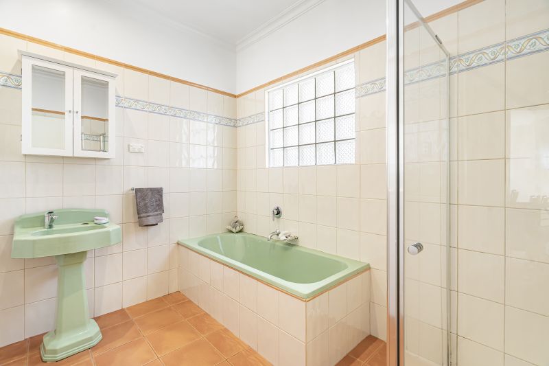 56 Tambo Avenue, Reservoir