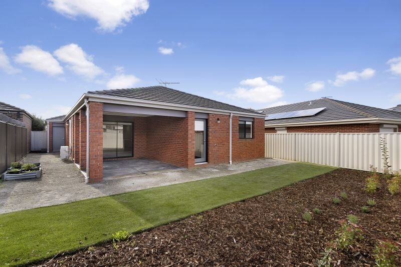 30 Cable Circuit, Craigieburn