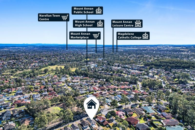 Spacious Family Living with Home Office Flexibility and Alfresco Appeal