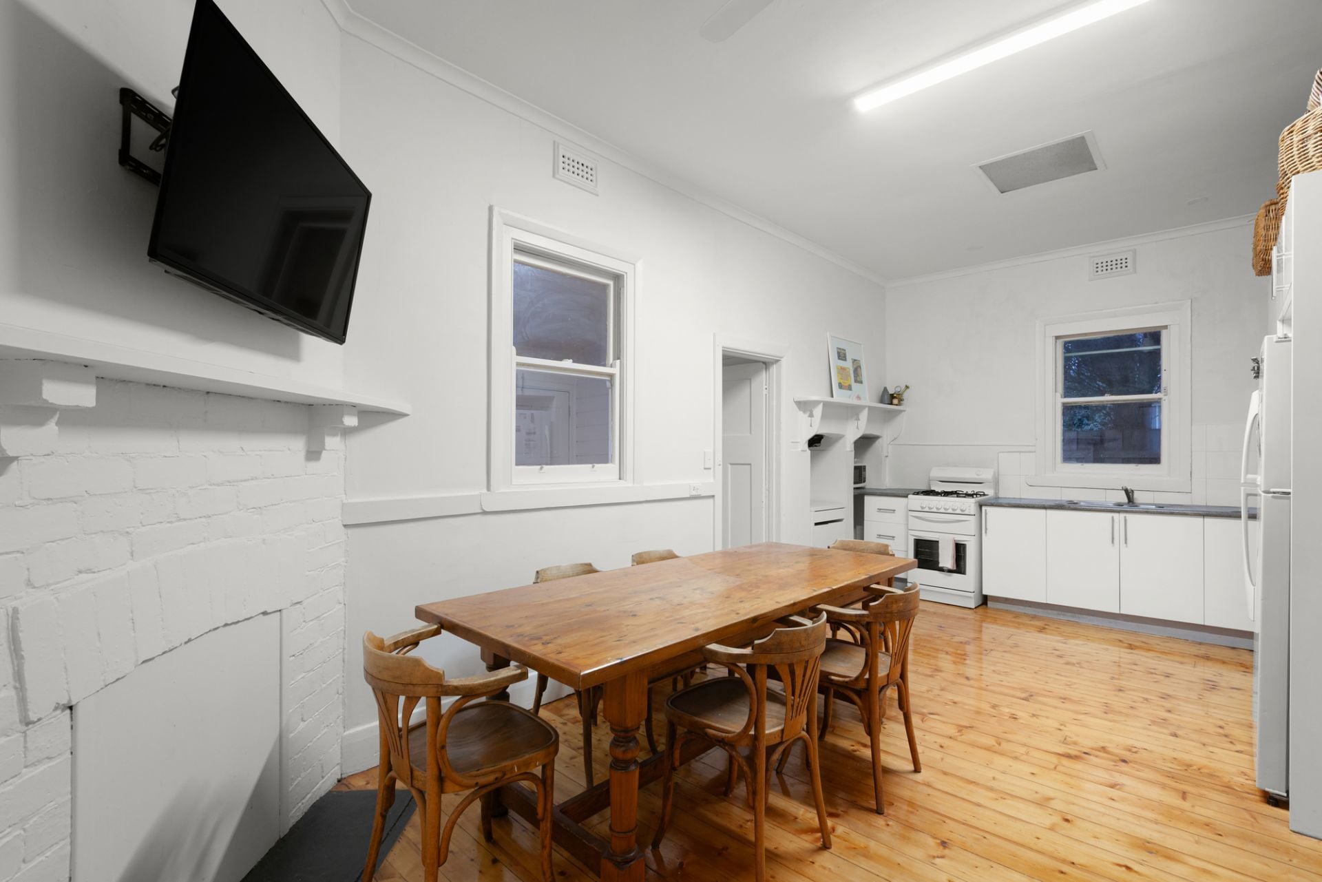 1 Hinton Road, Glen Huntly, Glen Huntly - Thumbnail 4