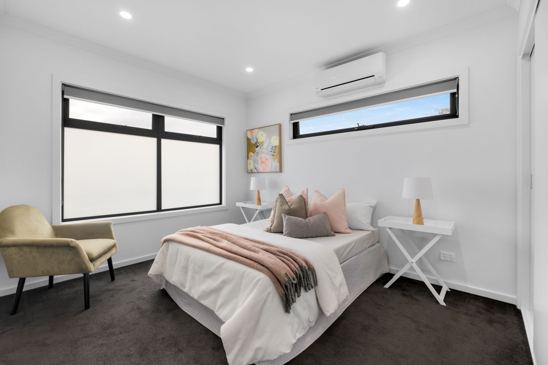 Luxury Living in the Heart of Reservoir