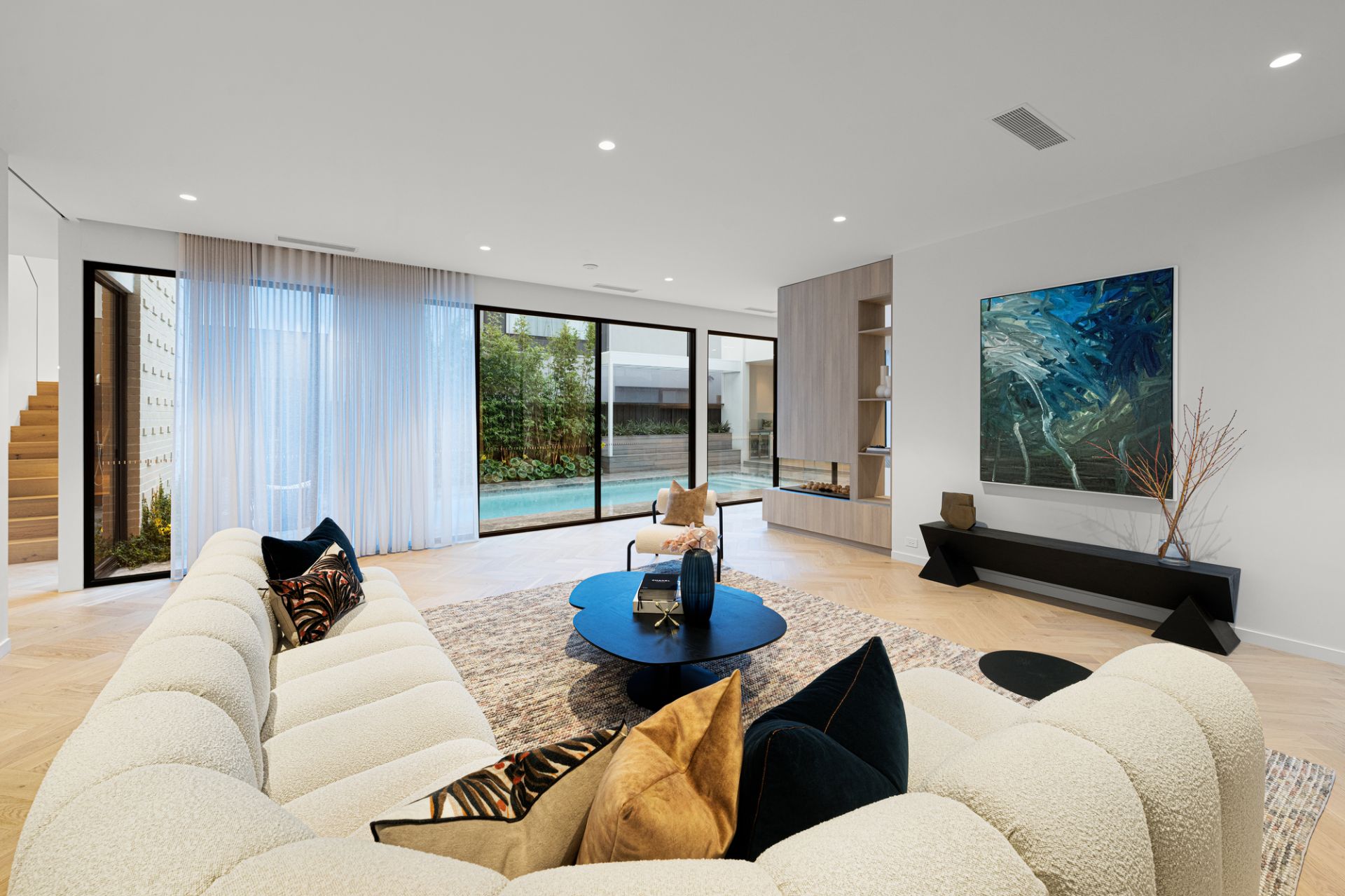 18 Northcote Avenue, Caulfield North, Caulfield North - Thumbnail 3