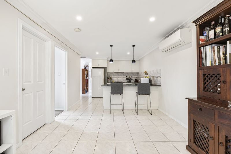 3/2 Clara Street, Fawkner