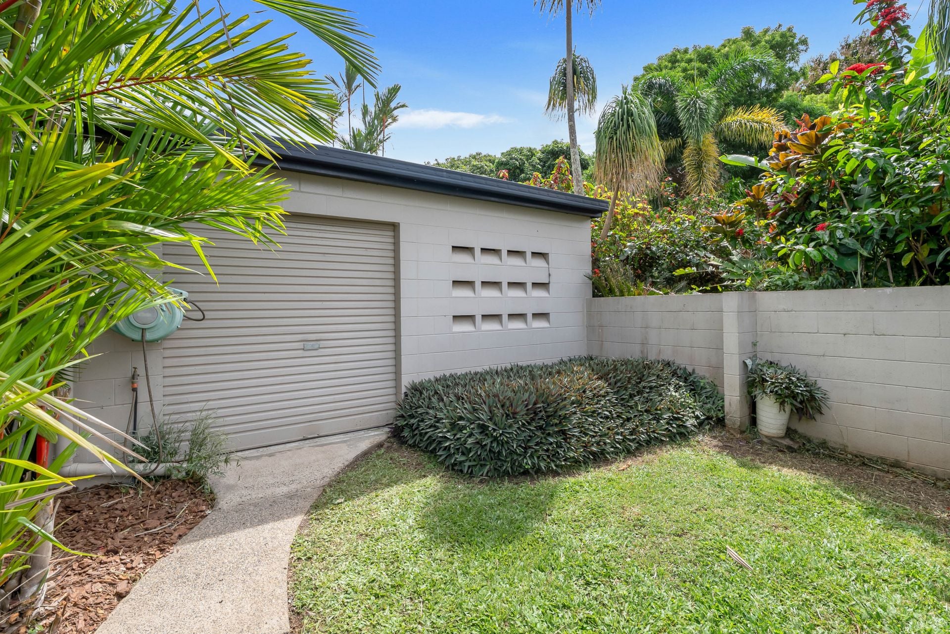 19 Fairview Street, Bayview Heights QLD, Bayview Heights - Thumbnail 5