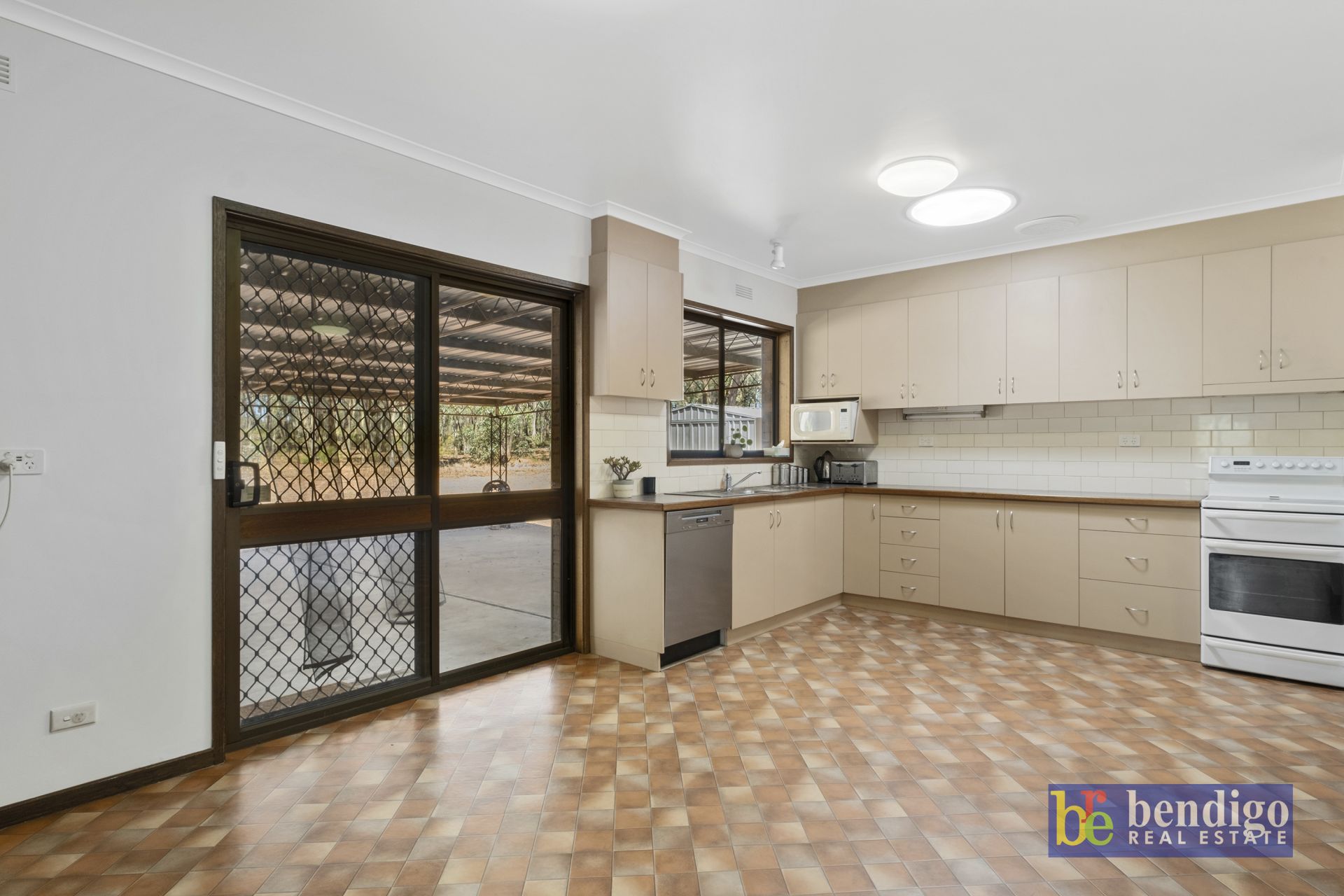 180 Booth Road Woodvale VIC, Woodvale - Thumbnail 5