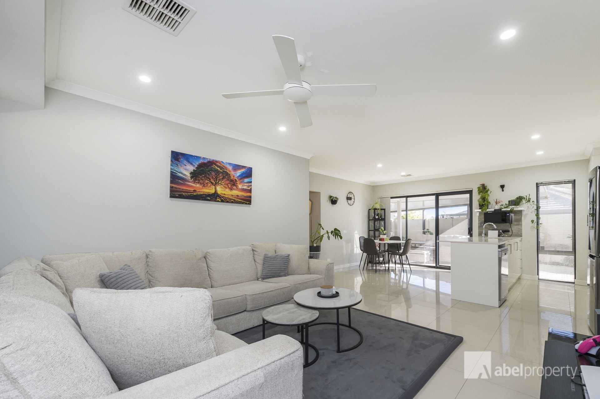 7 Midgegooroo Street Ellenbrook WA, Ellenbrook - Thumbnail 2