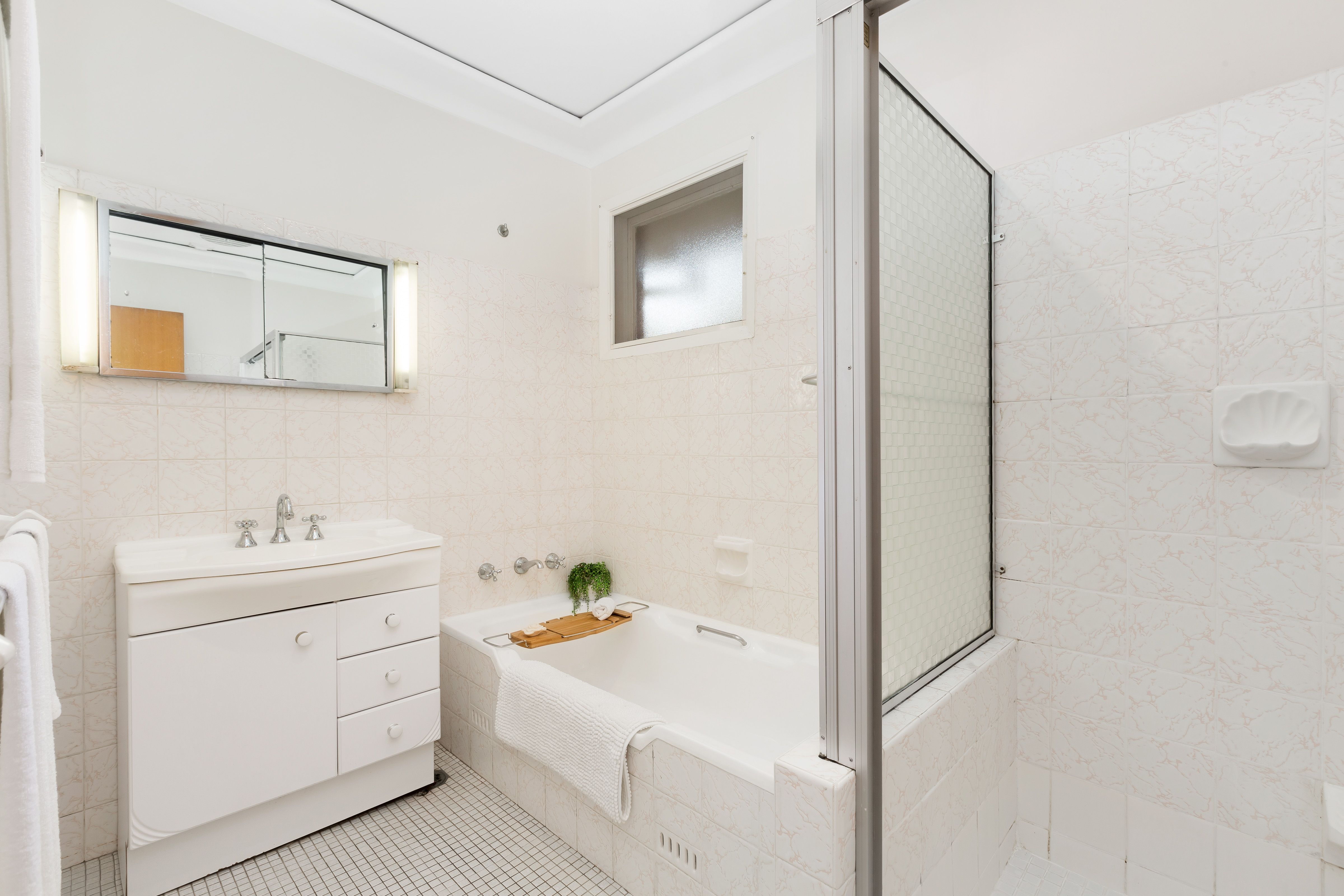 10 Sindone Place CARINGBAH 2229