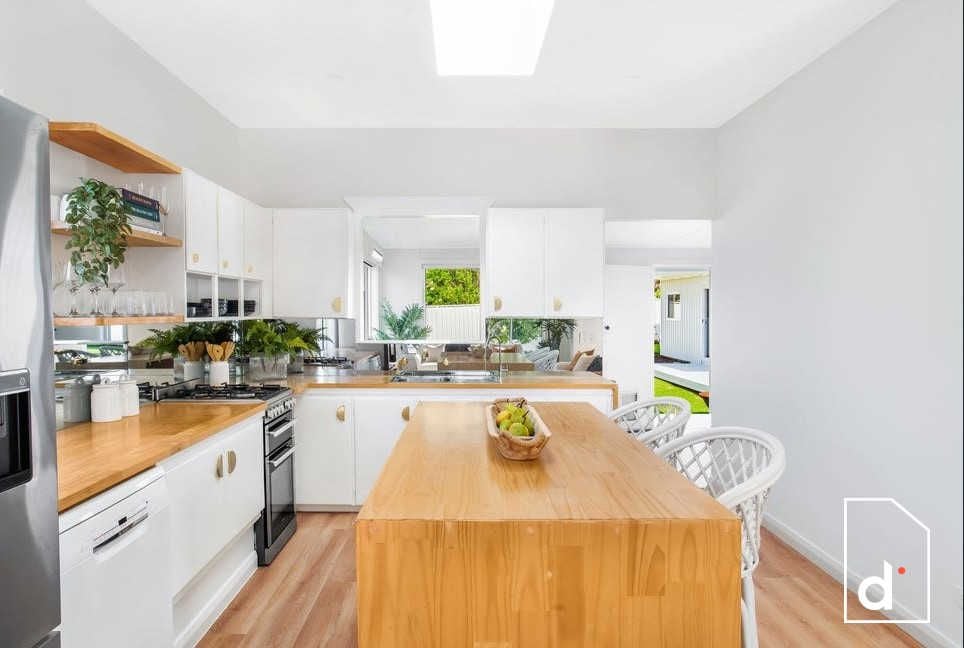 18 Carters Lane, Towradgi NSW