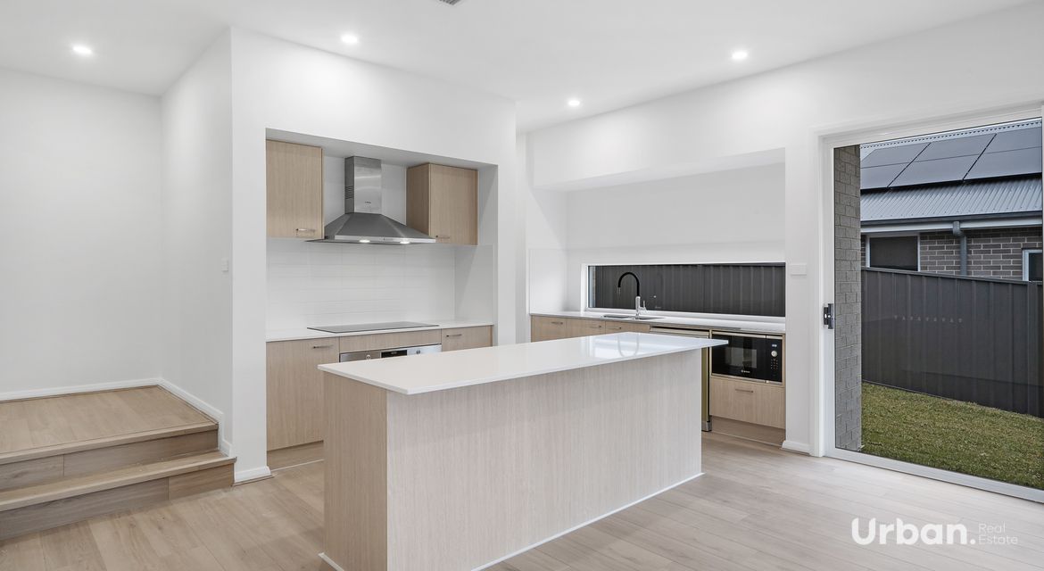 Lochinvar 33 Hewitt Road