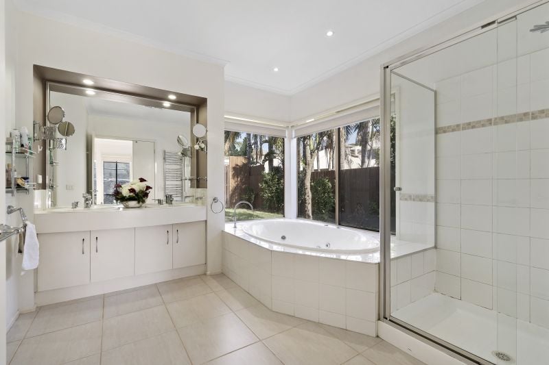 13 Wingate Court, Mill Park