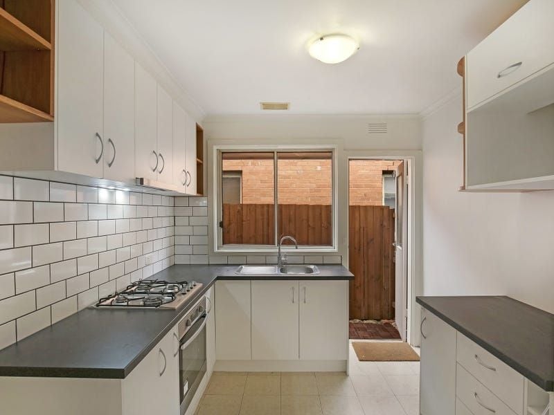 Well-Located Two-Bedroom Unit in the Heart of Thornbury