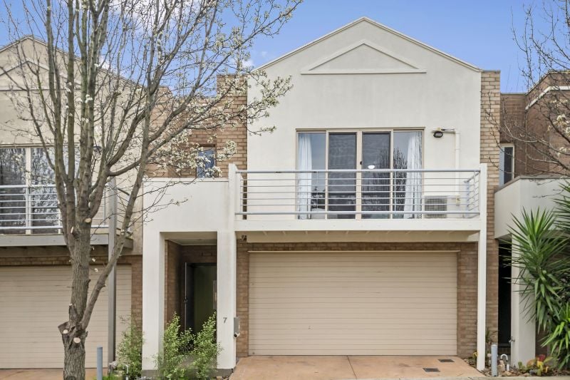 7 Sirocco Lane, Epping