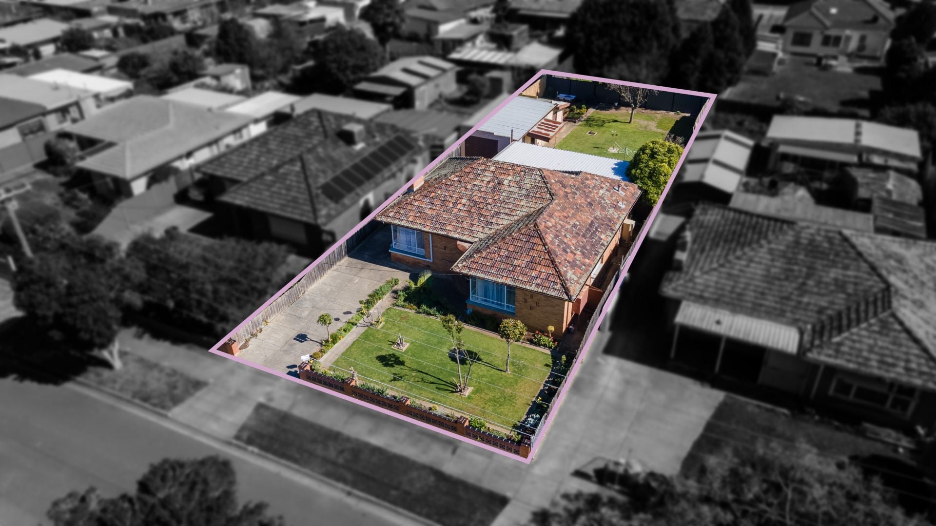 Comfortable Classic on 655m² (approx.) With Endless Potential