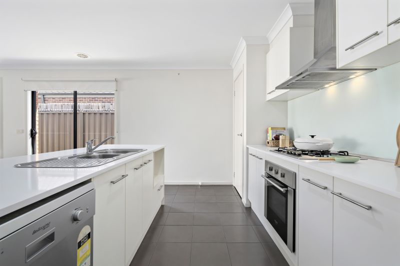 30 Cable Circuit, Craigieburn