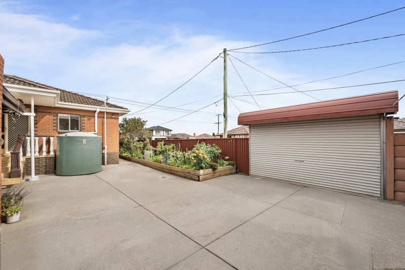 56 Cedar Street, Thomastown