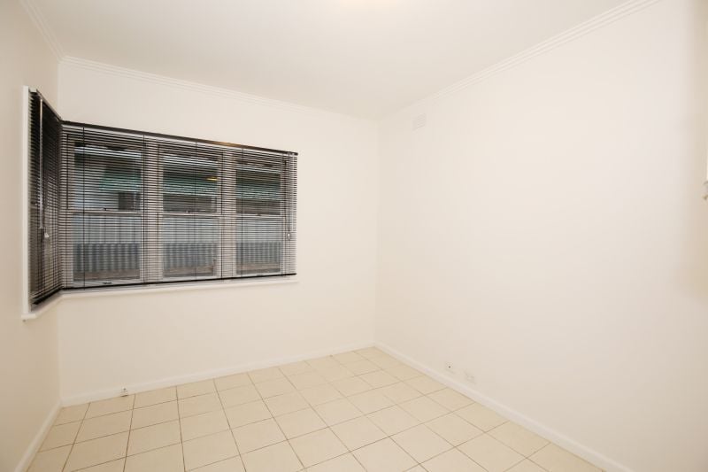 14 Spratling Street, Reservoir