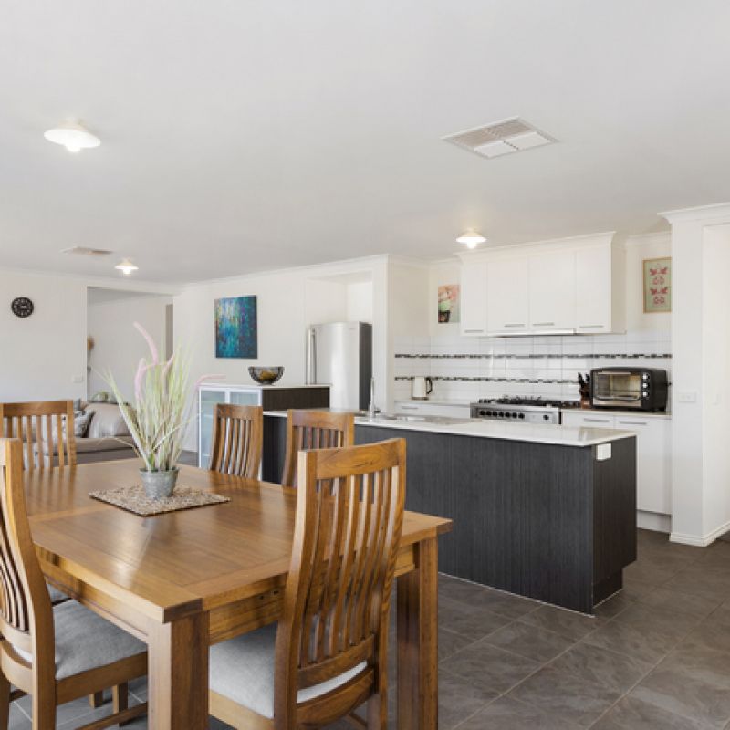 7 Hanover Place Strathfieldsaye VIC, Strathfieldsaye - Thumbnail 3