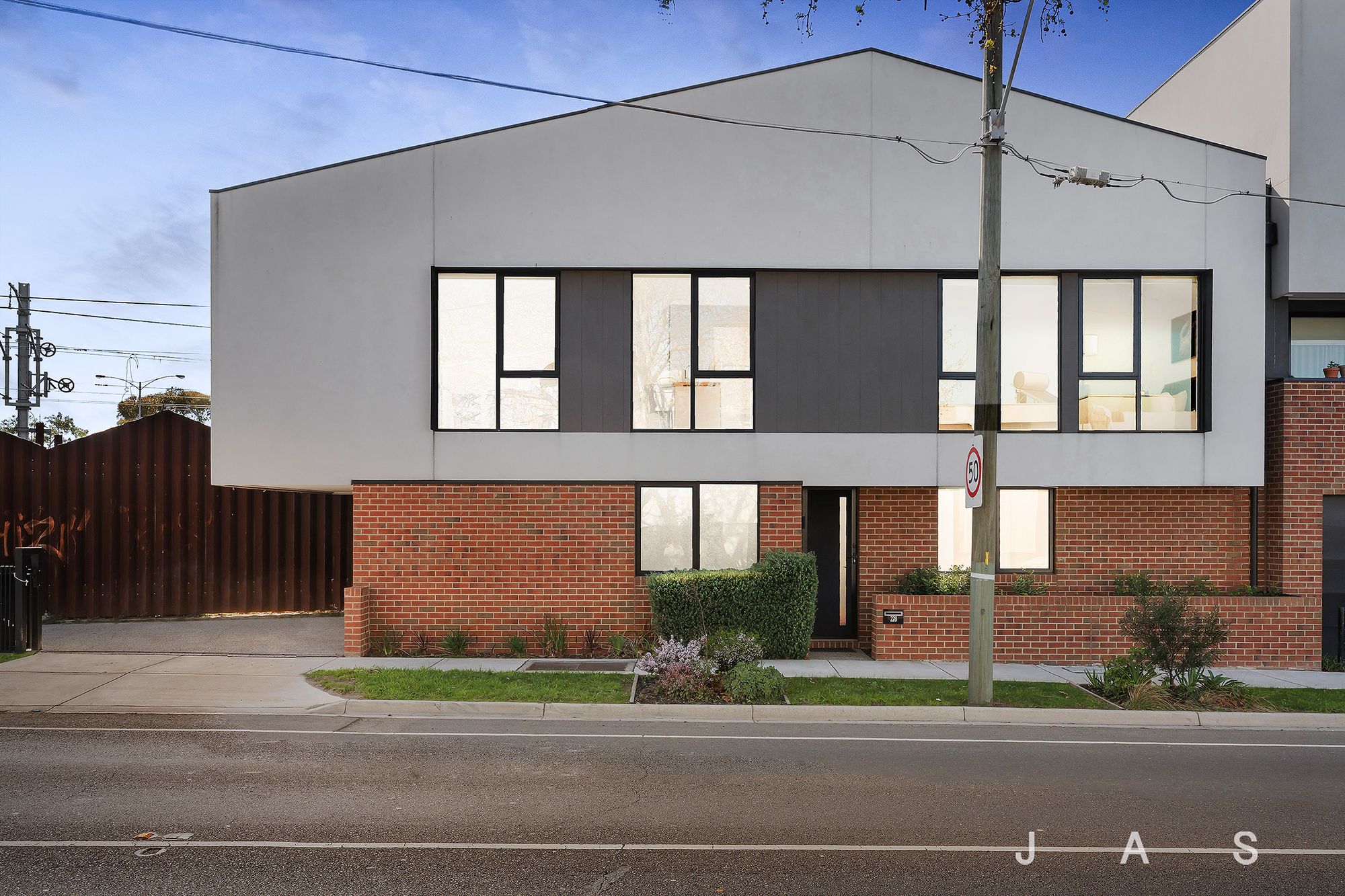 228 Buckley Street, Footscray, Footscray - Thumbnail 2