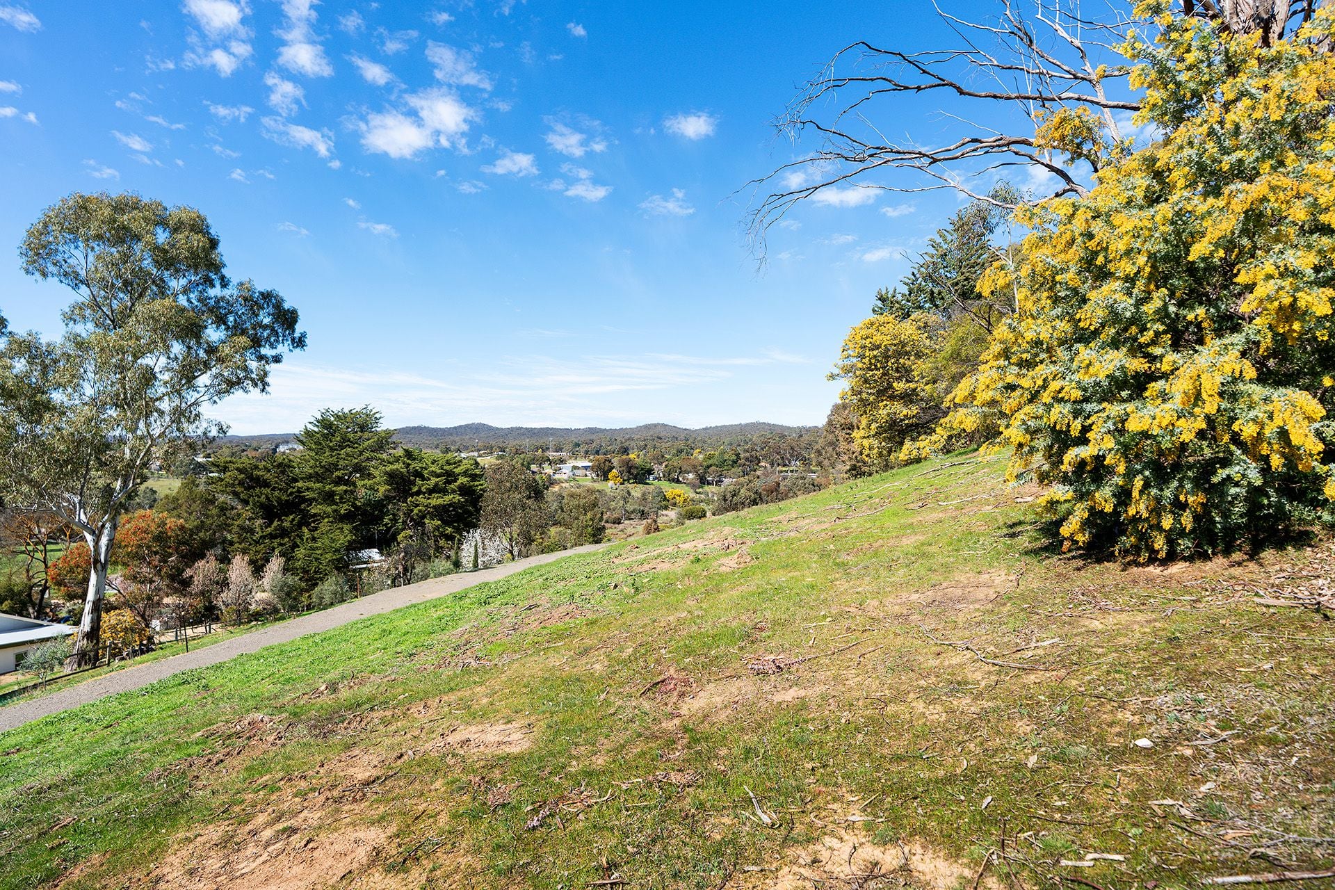 23 Happy Valley Road, Castlemaine - Thumbnail 6