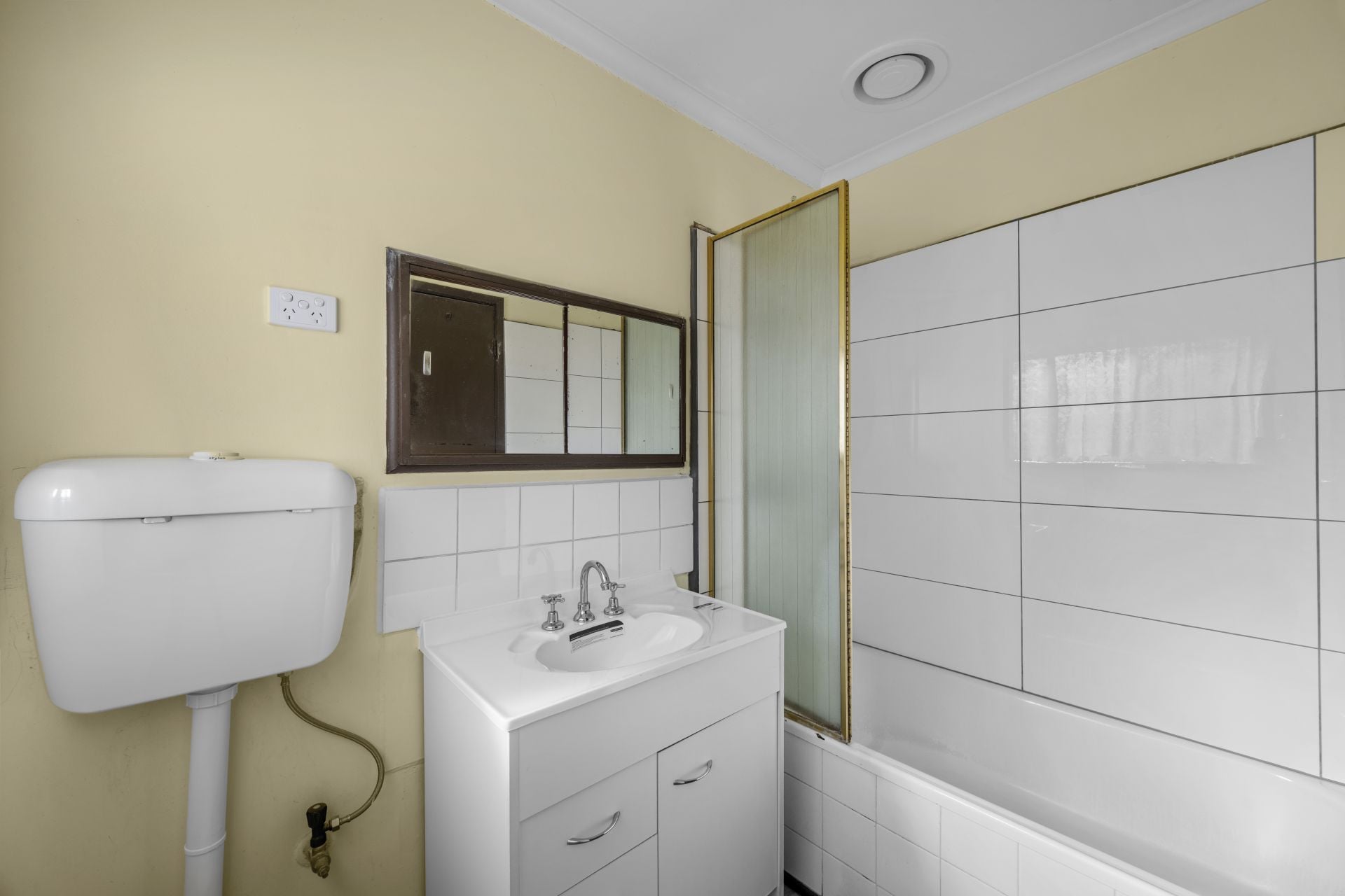 Stylish Low Maintenance Living