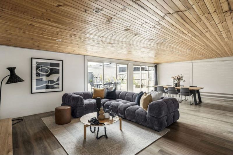 118 Normanby Avenue, Thornbury