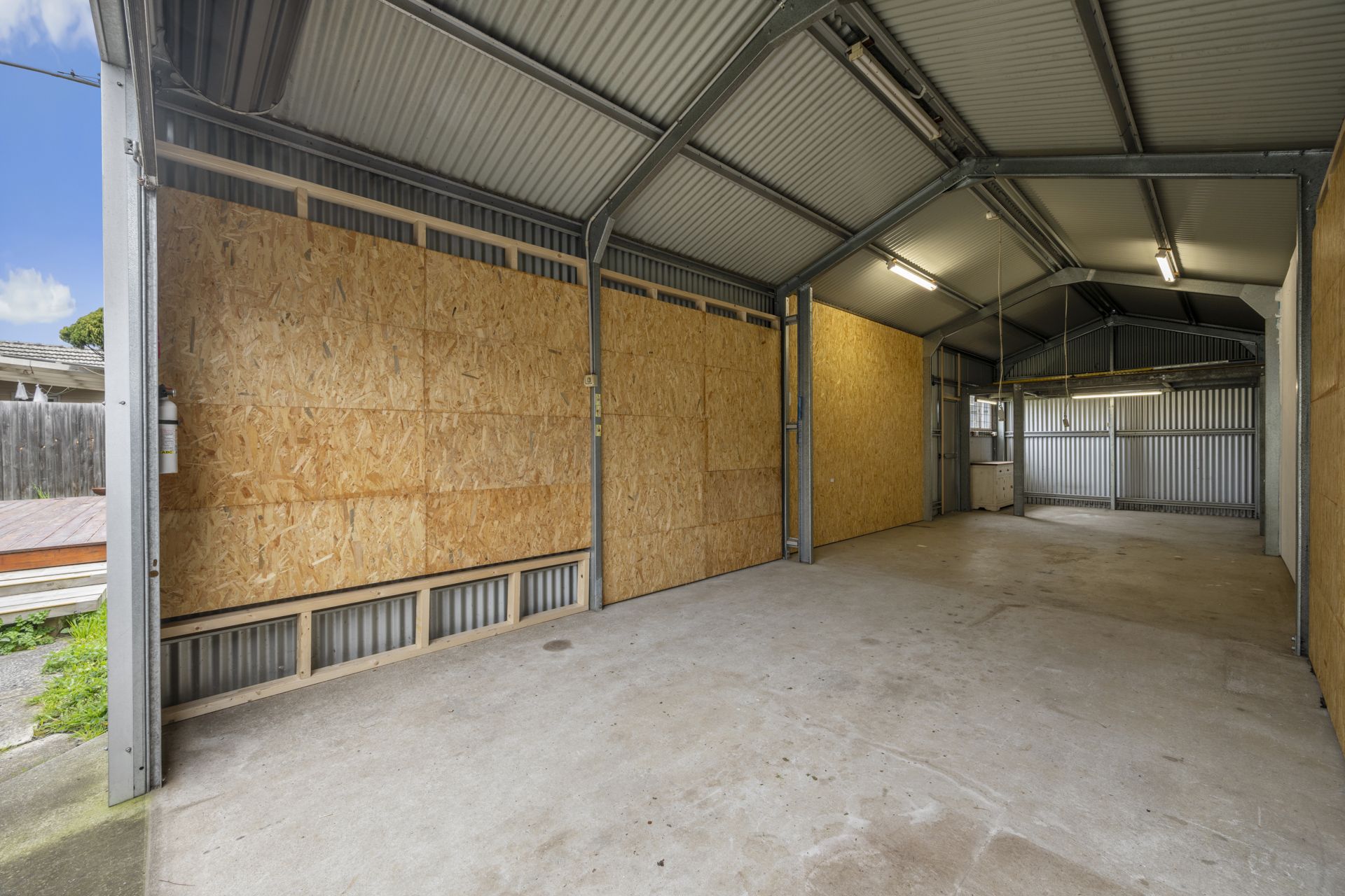 Spacious Family Home in Prime Greensborough Location