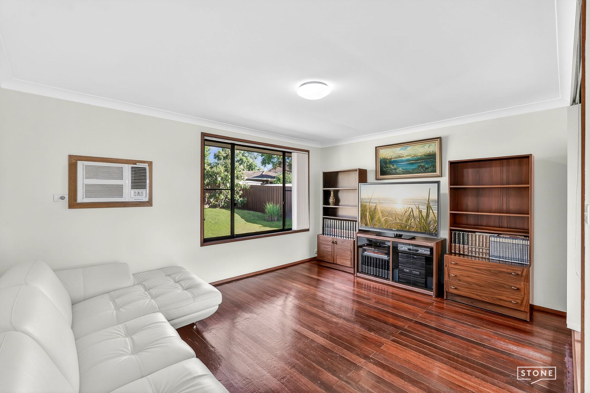 24 Goddard Crescent, Quakers Hill, Quakers Hill - Thumbnail 2