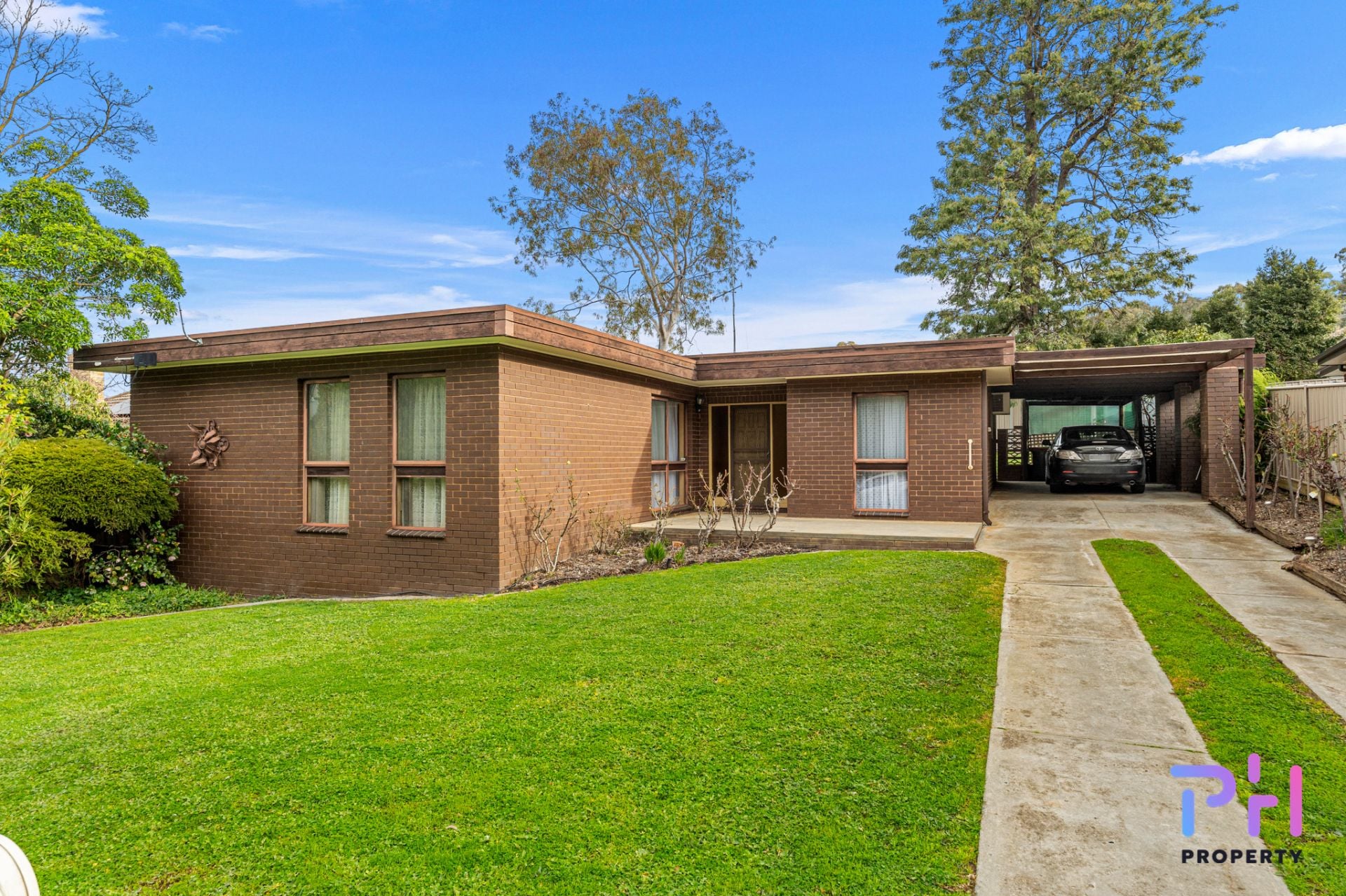 34 Walker Drive Spring Gully, Spring Gully - Image 1