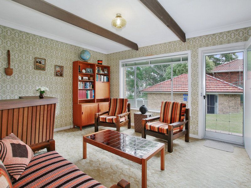 57 Saunders Bay Road, CARINGBAH SOUTH, Caringbah South - Thumbnail 3