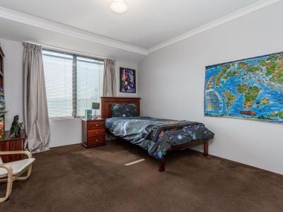 7 Belmore Bend, Aubin Grove