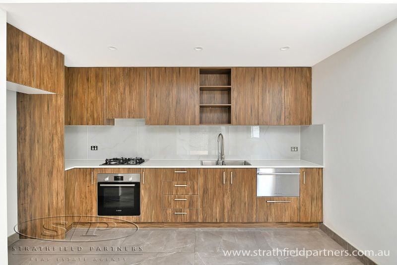 5/5-9 Hall Street Auburn NSW, Auburn - Thumbnail 2