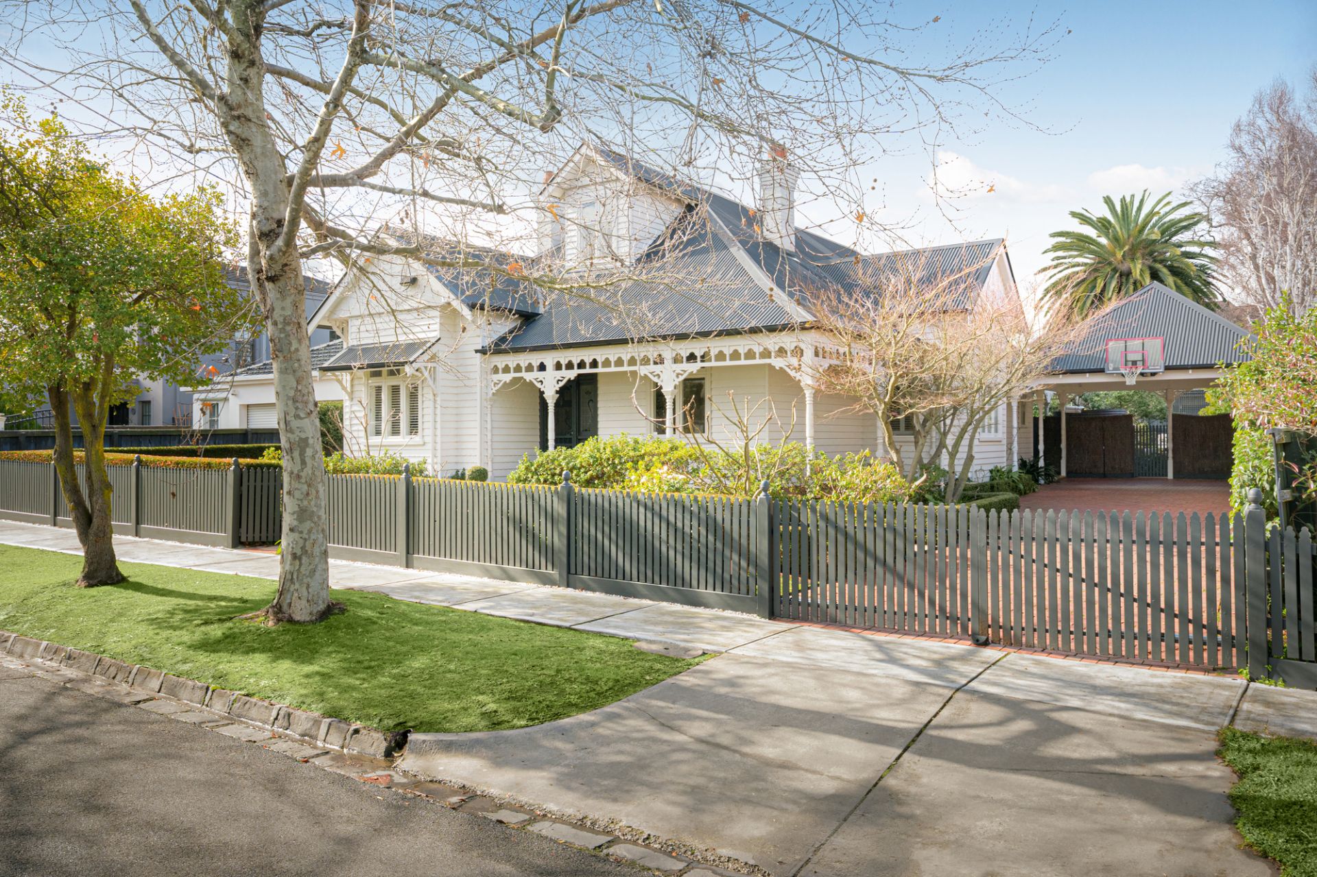 16 Wentworth Avenue, Canterbury, Canterbury - Thumbnail 2