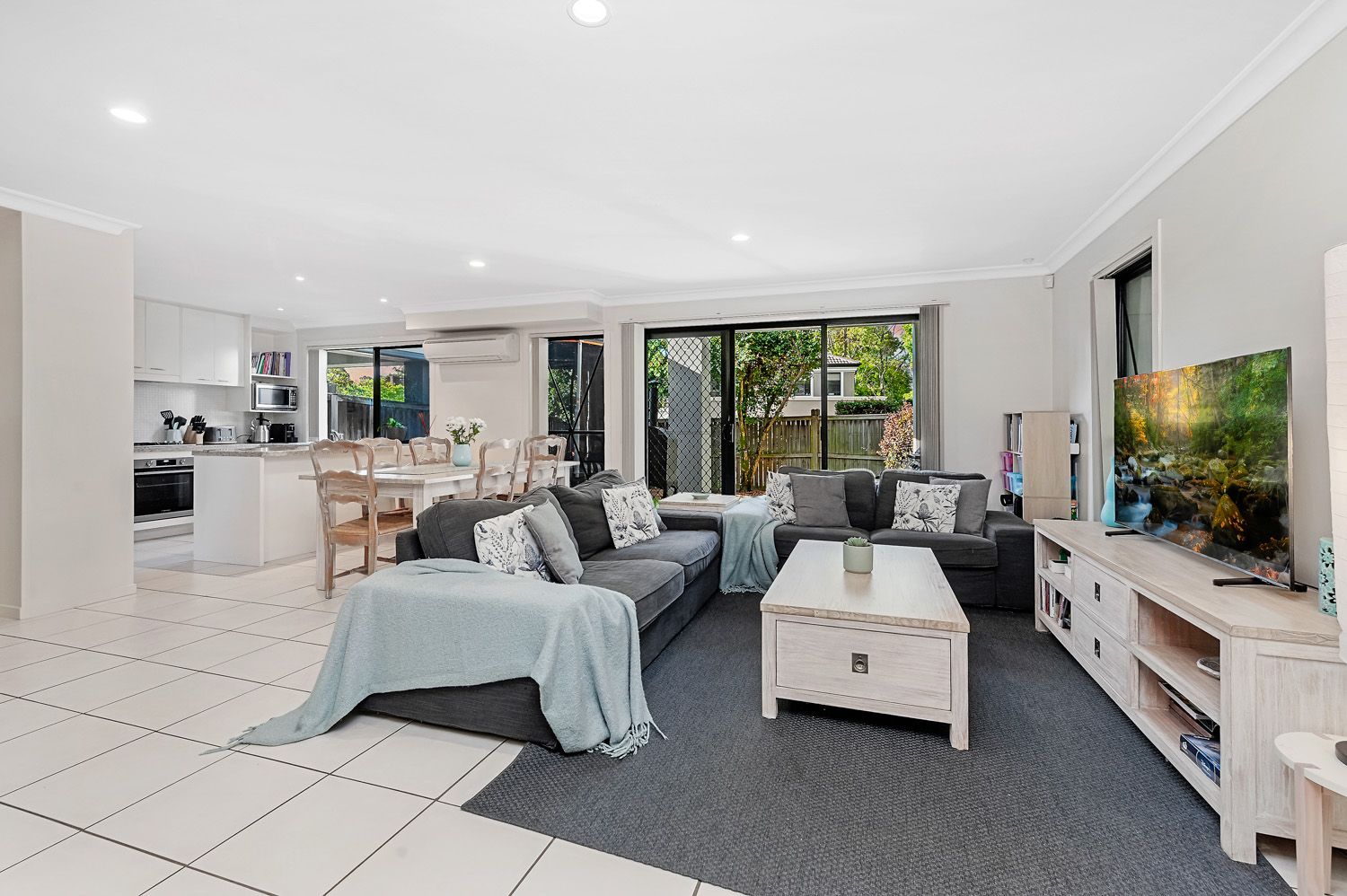 13 Allamanda Way, Thornleigh, Thornleigh - Thumbnail 3