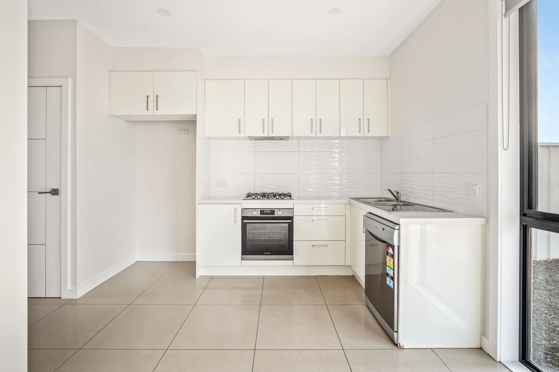 12 Winter Lane, Carrum Downs VIC, Carrum Downs - Thumbnail 4