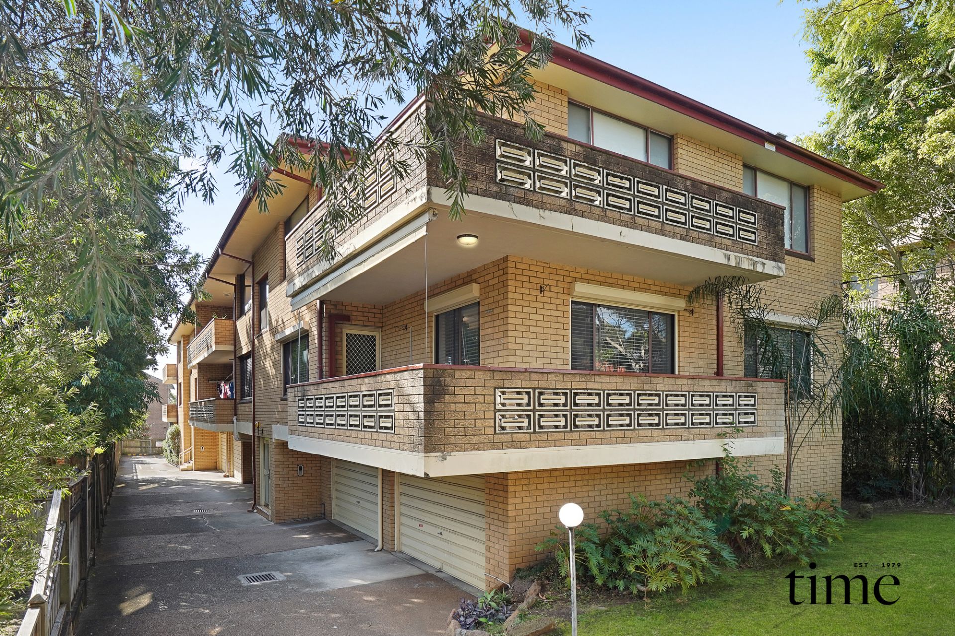 2/76 Kings Road, Five Dock NSW