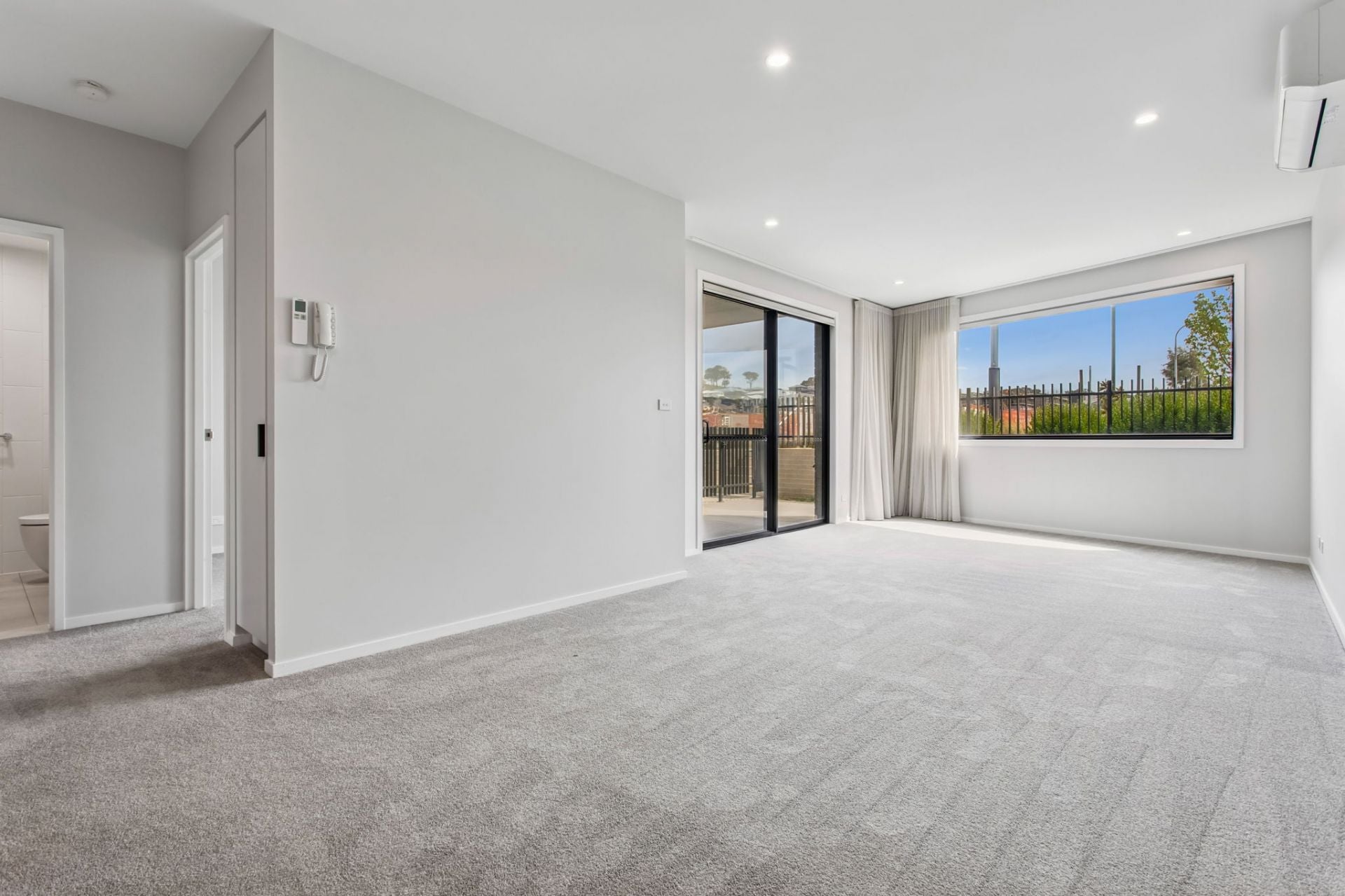 2/125 Wellsvale Drive Googong NSW, Googong - Thumbnail 3