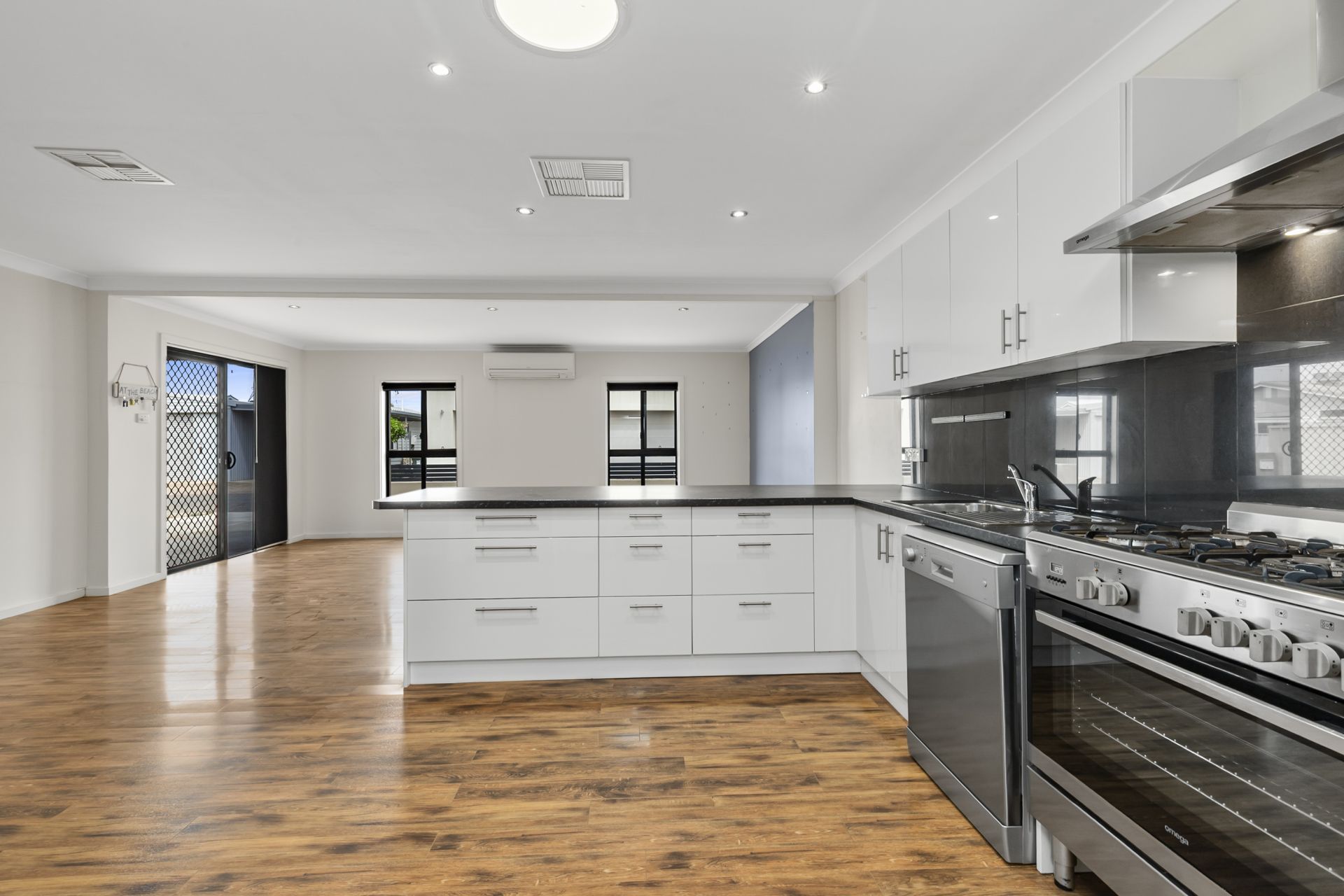 42 John Lewis Drive Port Broughton SA, Port Broughton - Thumbnail 4