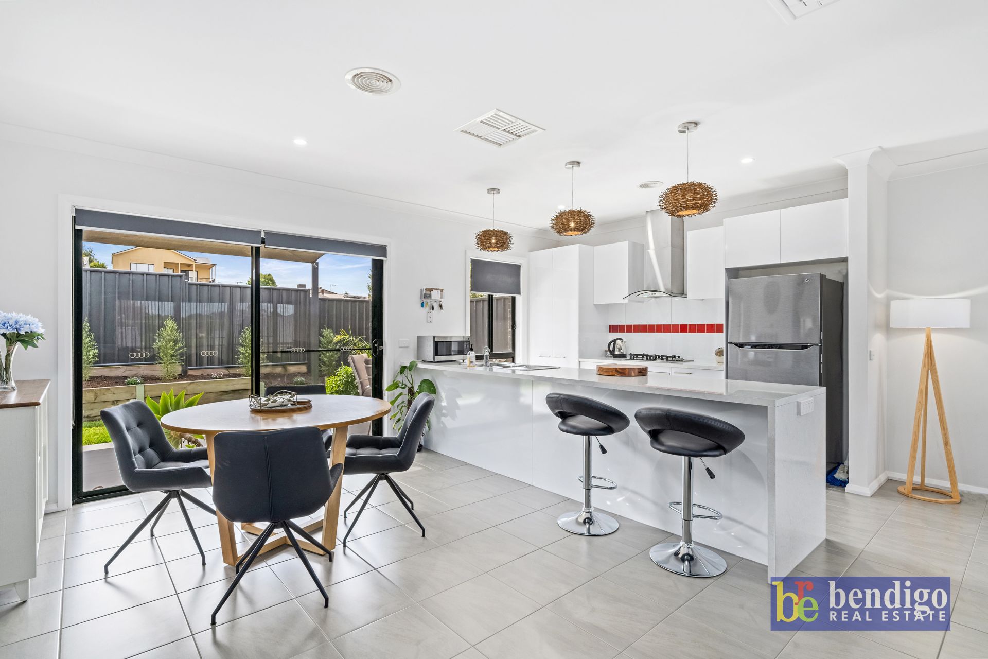 2/96B MacKenzie Street West Golden Square VIC, Square - Thumbnail 6