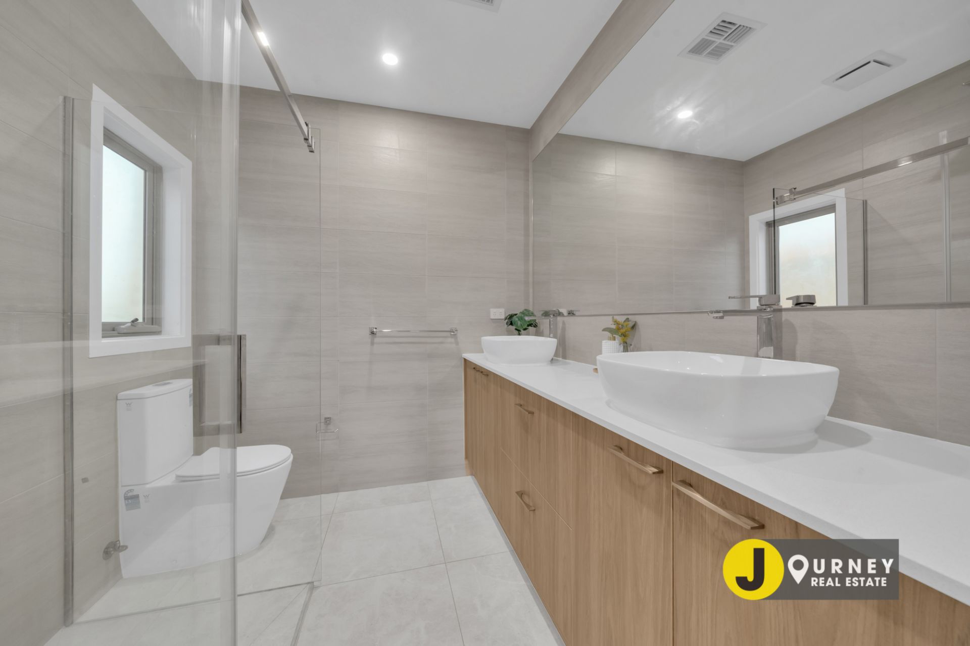 6 Tarheel Street, Clyde North VIC, Clyde North - Thumbnail 6